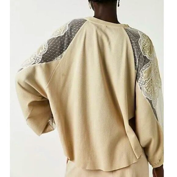Free People NWOT Toni Top Cream Mesh Lace Relaxed Fit Size Small oversized - Picture 2 of 6